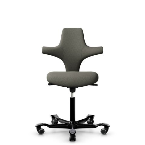 The HAG Capisco 8126 - swivel chair with classic round seat