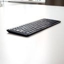 Mousetrapper Type Midi Office desk setup