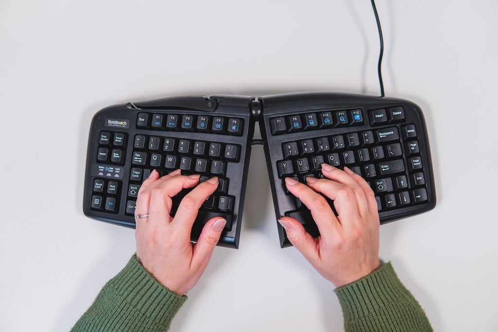 BakkerElkhuizen-goldtouch-adjustable-v2-ergonomic-keyboards-1697184549-7.jpeg (img_29_1)