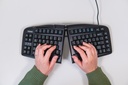 BakkerElkhuizen-goldtouch-adjustable-v2-ergonomic-keyboards-1697184549-7.jpeg (img_29_1)