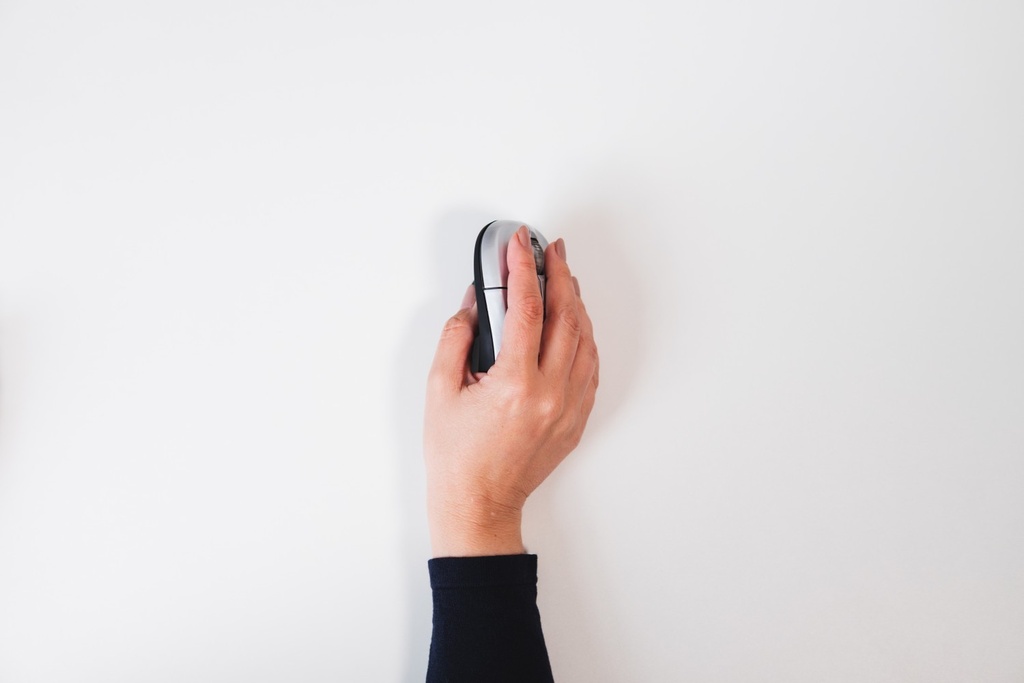 BakkerElkhuizen-grip-mouse-ergonomic-mice-1697184547-10.jpeg (img_34_1)